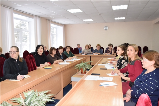 Кадровым работникам и бухгалтерам Красночетайского района рассказали об электронных трудовых книжках