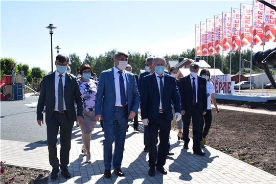В день образования Чувашской автономной области в Красночетайском районе открыты обновленная площадь Победы и пешеходная аллея