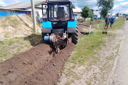 В Питеркинском сельском поселении начались ремонтные работы водопроводных сетей
