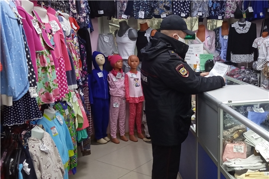 В Ленинском районе продолжаются выходы по предприятиям торговли