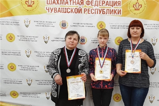 Елизавета Алексеева - победитель среди женщин в открытом рейтинговом турнире по быстрым шахматам