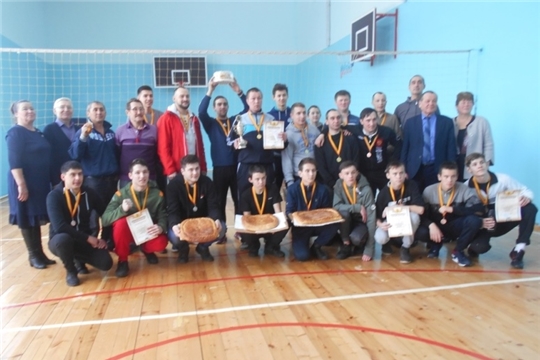 Традиционный волейбольный турнир памяти Андрея Вострова