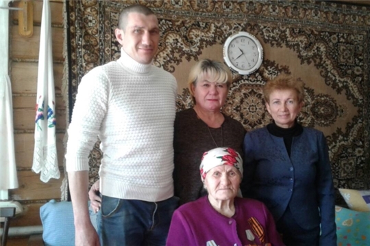 В Эльбарусовском сельском поселении продолжается вручение юбилейных медалей к 75 летию Победы