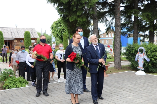 В Мариинско-Посадском районе почтили память летчика-космонавта Андрияна Григорьевича Николаева