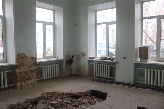 Капитальный ремонт в поликлинике Первой Чебоксарской больницы им. П.Н. Осипова продолжается