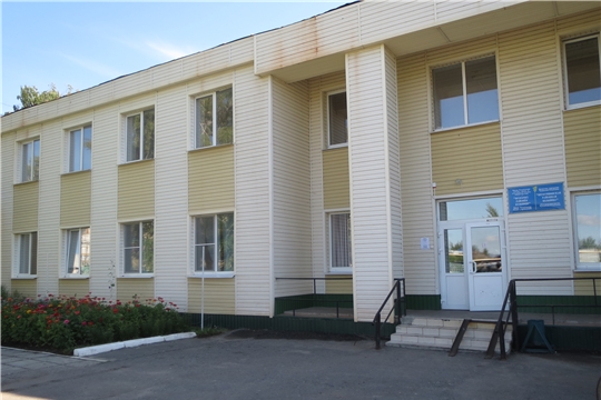 Территорию Шемуршинской районной больницы благоустроят и озеленят