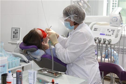 В стоматологии проходит инструктаж по дезинфекции от COVID-19