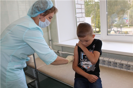 В Чувашии идет вакцинация детей и беременных против гриппа