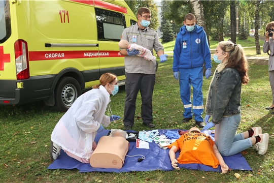 Помоги первым: медики об основах оказания первой помощи