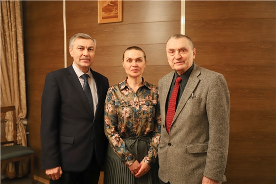 И.о. министра культуры Роза Лизакова посетила Чувашский драматический театр