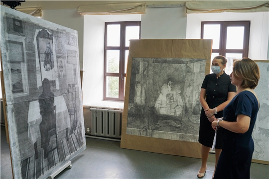 Министр культуры Роза Лизакова приняла участие в защите дипломных работ студентов художественного училища