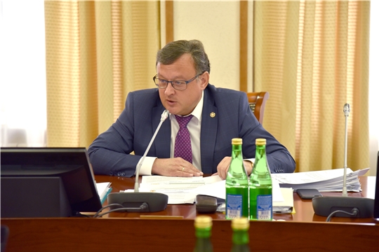 Михаил Ноздряков выступил с Отчетом об исполнении республиканского бюджета за первое полугодие 2020 года