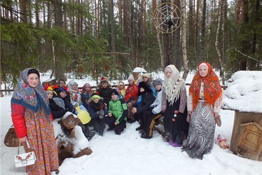 В национальном парке «Чăваш вăрманĕ» прошел фольклорный праздник Масленица