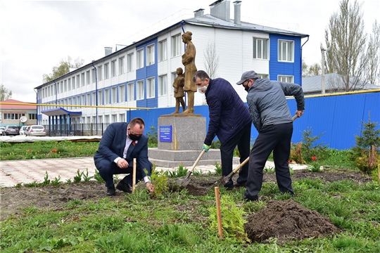 В Ибресях появилась аллея кадетов