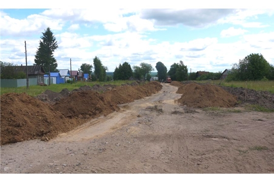 В селе Полянки Ядринского района началось строительство автодороги