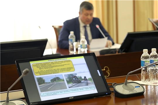 Олег Николаев одобрил стратегии развития контрактной системы, тарифного регулирования и дорожной отрасли Чувашской Республики до 2024 года