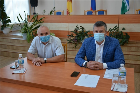 Вурнарский район с рабочим визитом посетил министр Владимир Осипов