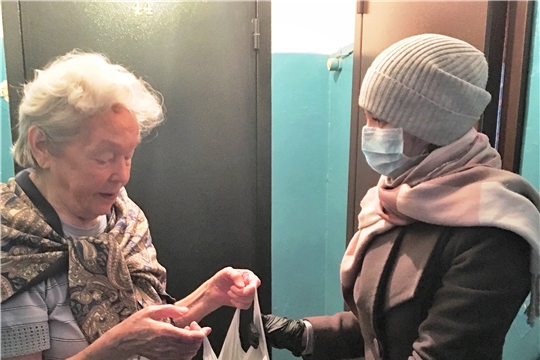 В Чувашии начала действовать «горячая линия» для граждан старше 60 лет по вопросу профилактики распространения коронавирусной инфекции