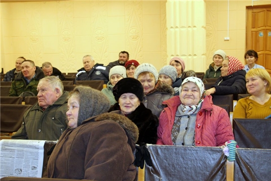 На встрече с жителями д. Мадики Юськасинского сельского поселения: «все  - для блага селян»