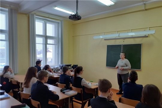 В рамках месячника оборонно-массовой и спортивной работы проходят профилактические беседы со школьниками о здоровом образе жизни