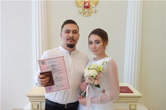 9 пар молодоженов Московского района г. Чебоксары выбрали красивую дату для заключения брака