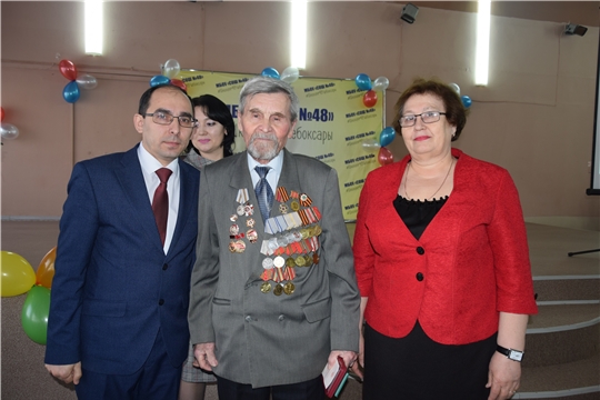 В Московском районе г. Чебоксары вручены юбилейные медали «75 лет Победы в Великой Отечественной войне 1941-1945 гг.»