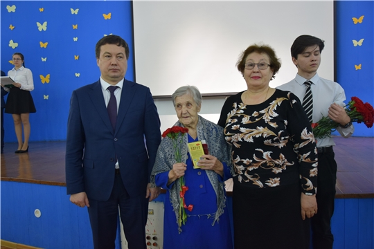 Ветеранам Московского района г. Чебоксары вручены юбилейные медали «75 лет Победы в Великой Отечественной войне 1941-1945 гг.»