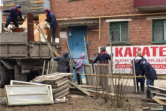 Управляющие организации Московского района г. Чебоксары наводят порядок после зимы