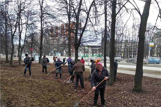 Трудовые коллективы Московского района г. Чебоксары провели весенние санитарно-экологические субботники