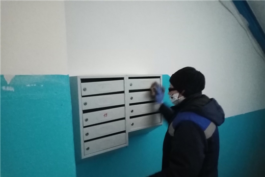 В Чебоксарах работа по дезинфекции мест общего пользования проводится ежедневно