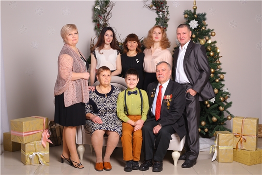 В преддверии Международного дня семьи открылась виртуальная фотовыставка «Счастливые родители – счастливые дети»