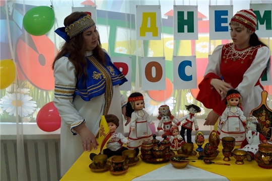 В дошкольных образовательных учреждениях проходят онлайн-встречи «Мы – дети России»