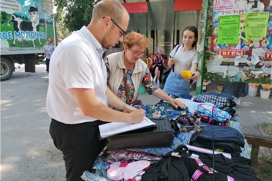 На чебоксарских улицах проверили торговлю в неустановленных для этого местах