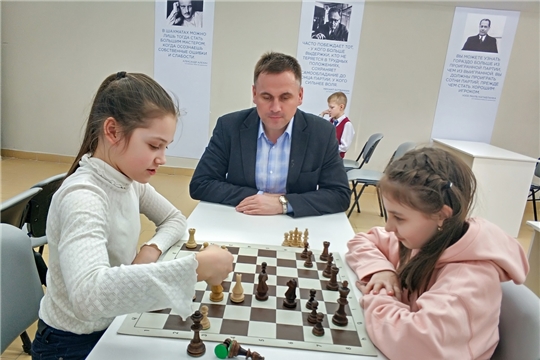 Детско-юношеский шахматный клуб «Дебют» раскрывает талантливых и интеллектуальных ребят
