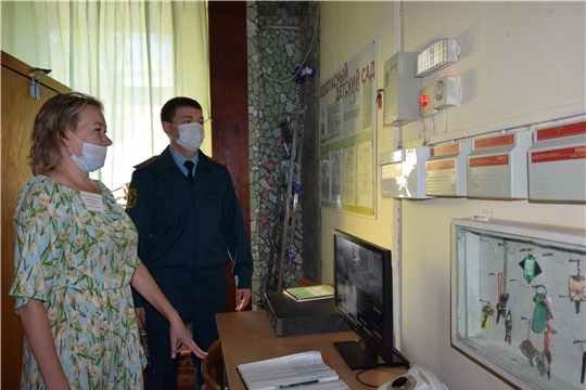 В Чебоксарах продолжается приемка учреждений образования к новому учебному году