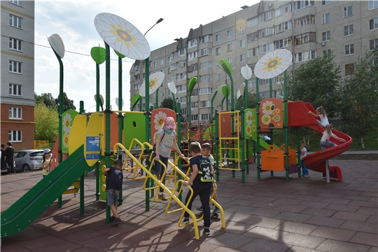 В День знаний в Чебоксарах открылись новые благоустроенные детские площадки