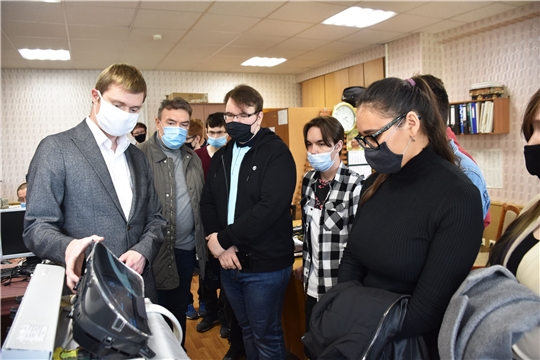 Будущие специалисты посетили чебоксарское предприятие и ознакомились с производством