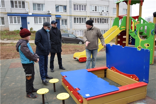 Дворовая территория по ул. А. Королева, 13 и 15 комплексно отремонтирована