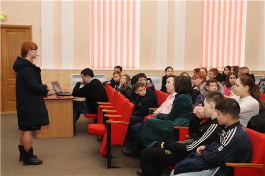 г. Новочебоксарск: состоялось семинар-совещание на тему волонтерства с учащимися школ и ССУЗов