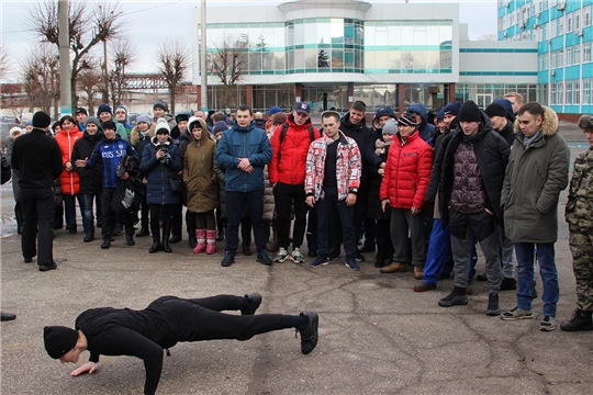 В честь 23 февраля на «Химпроме» прошел «Курс молодого бойца»
