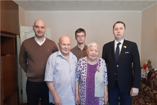 г. Новочебоксарск: продолжается вручение юбилейных медалей ветеранам Великой Отечественной войны