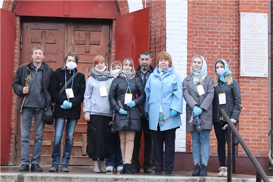 Администрация города Новочебоксарск организовала доставку освященной вербы на дом всем желающим
