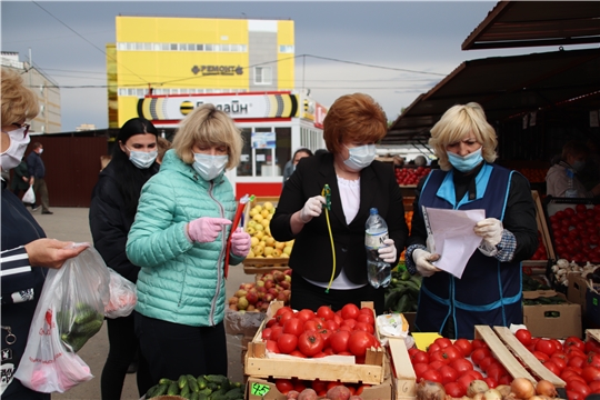 Глава администрации города Новочебоксарска Ольга Чепрасова в составе мобильной группы проинспектировала городские территории