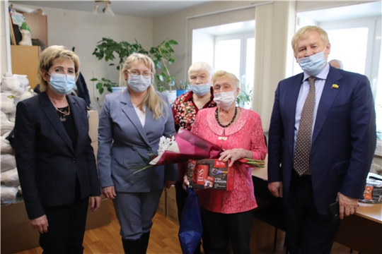 Городское отделение «Всероссийского общества инвалидов» приняло поздравление от администрации Новочебоксарска