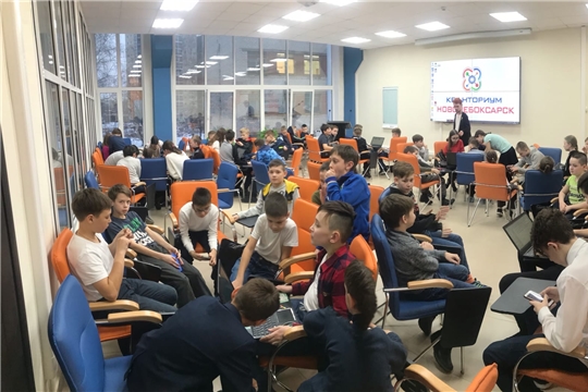 Воспитанники Новочебоксарского «Кванториума» готовятся к участию в конкурсе «Первый элемент»