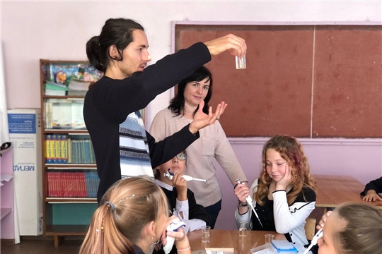 Новочебоксарский «Кванториум» провёл мастер-классы для учеников школ