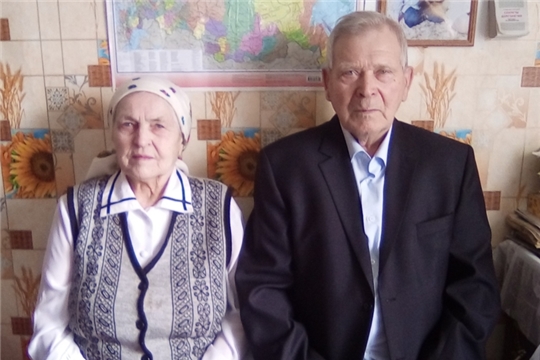 Супруги Волковы из с. Порецкое отметили «железную свадьбу» - 65 лет совместной жизни