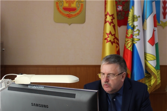 Глава администрации Порецкого района Евгений Лебедев провел совещание с главами сельских поселений в режиме видеоконференции