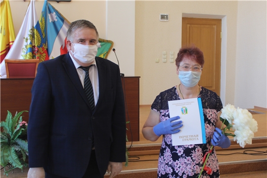 В преддверии профессионального праздника Евгений Лебедев поздравил медицинских работников Порецкого района