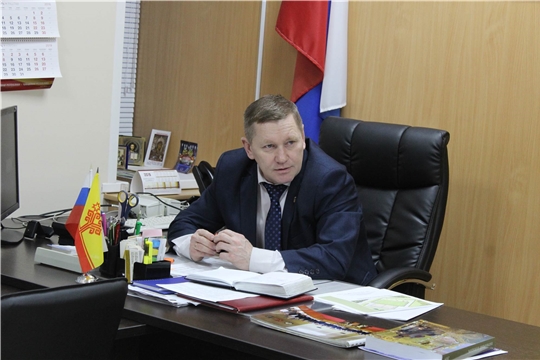 Глава администрации Шемуршинского района Владимир Денисов провел еженедельное рабочее совещание
